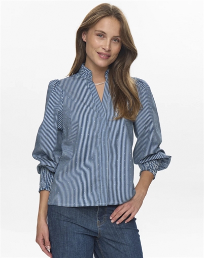 Nümph - NUEmilie Skjorte - Medium Blue Denim
